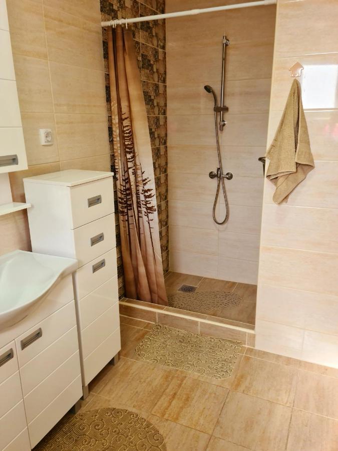 Appartamento Citys Apatin Esterno foto
